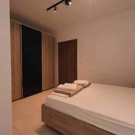 Bright 3br Getaway Spacious Airy & Family-friendly