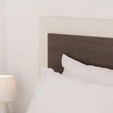 Apartman Bright 3br Getaway Spacious Airy & Family-friendly *